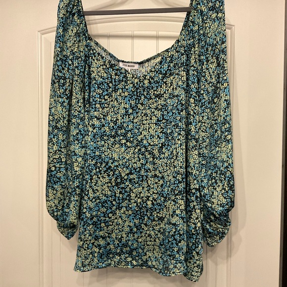 Steve Madden Women’s 3/4 Sleeve Square Neck Black Multi Floral Top Women's - Picture 2 of 4